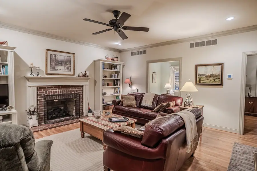 1021 Wesbend Drive, Frankfort, KY 40601 - #3