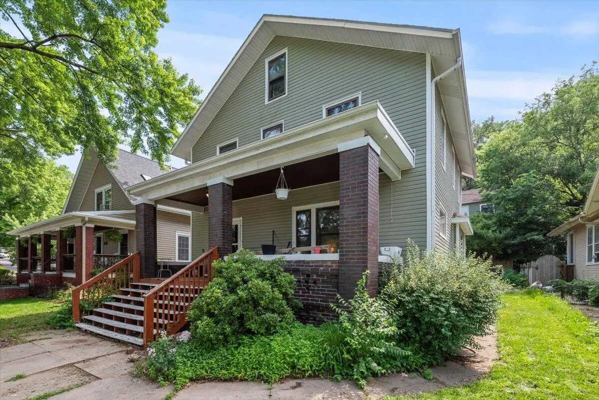 377 Benton Street, Council Bluffs, IA 51503 - #1