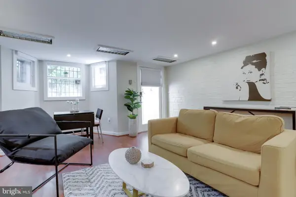 1010 Independence Avenue SE #Unit B, Washington, DC 20003