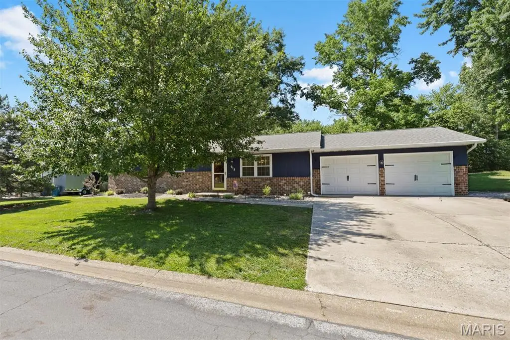 918 Wheatridge Drive, Troy, IL 62294 - #1