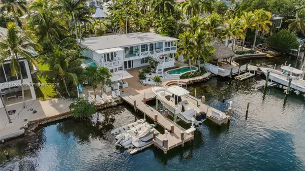16 North Drive, Key Largo, FL 33037