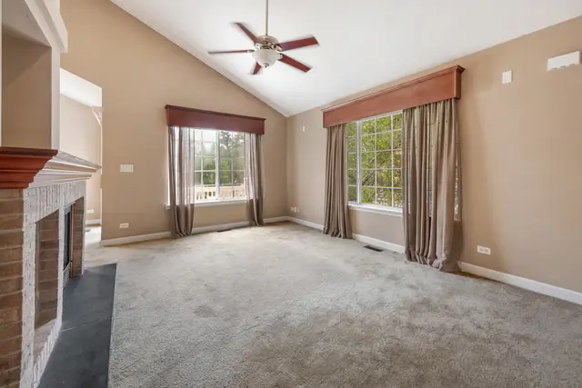 919 Pheasant Trl, Saint Charles, IL 60174 - #3