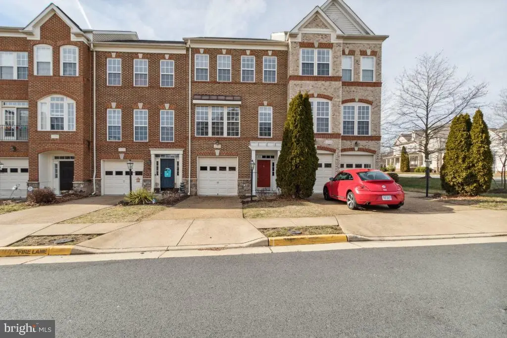 21931 Halburton Terrace, Broadlands, VA 20148 - #1