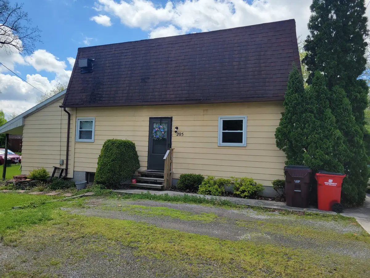 203 E High Avenue, Ada, OH 45810 - #1