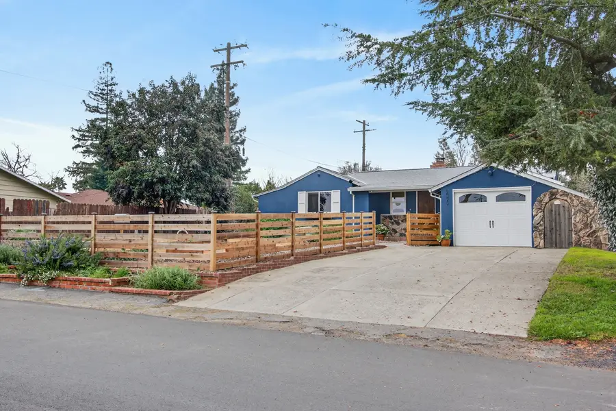 2373 Carlsbad Avenue, Sacramento, CA 95821 - #2