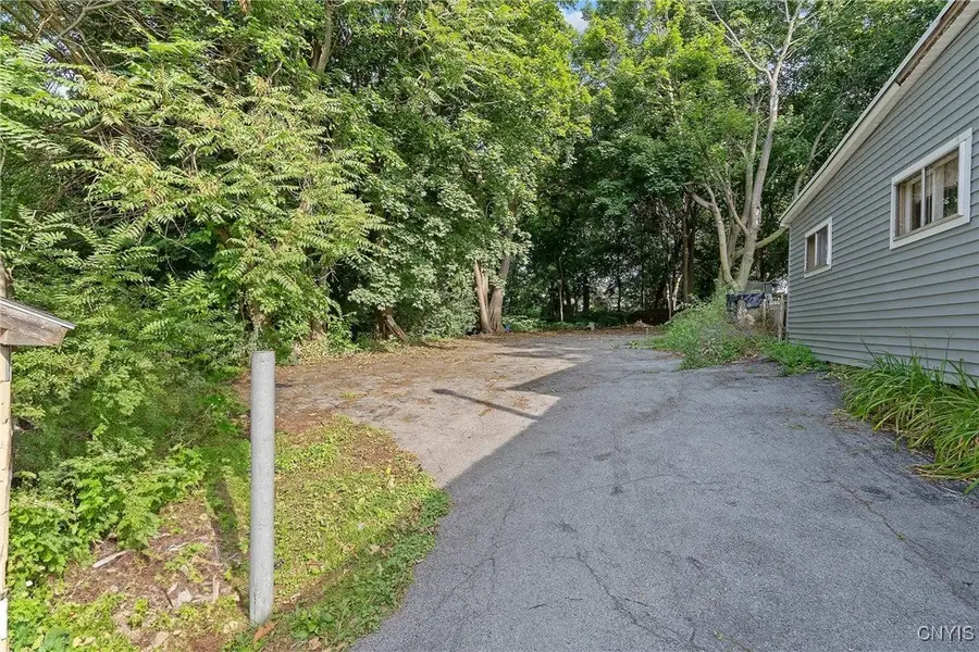 117 W Schuyler Street, Oswego, NY 13126 - Image #3