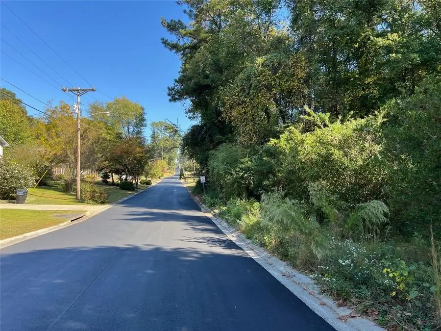 5334 Pounds Drive N, Stone Mountain, GA 30087 - Image #3