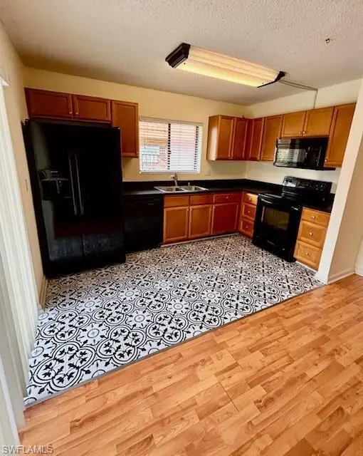 1408 Park Shore CIR #4, Fort Myers, FL 33901 - #1