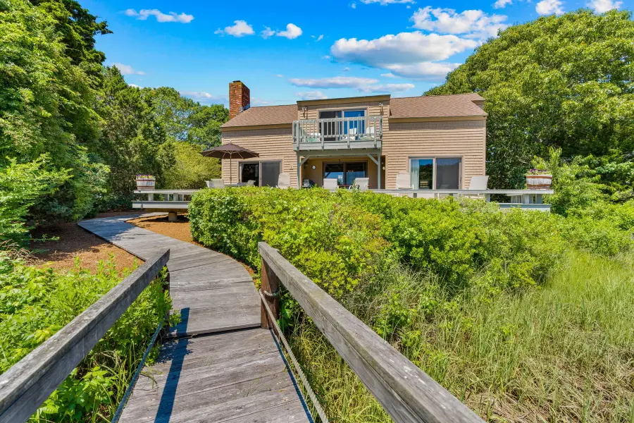 8 Taffrail Way, Mashpee, MA 02649 - Image #2