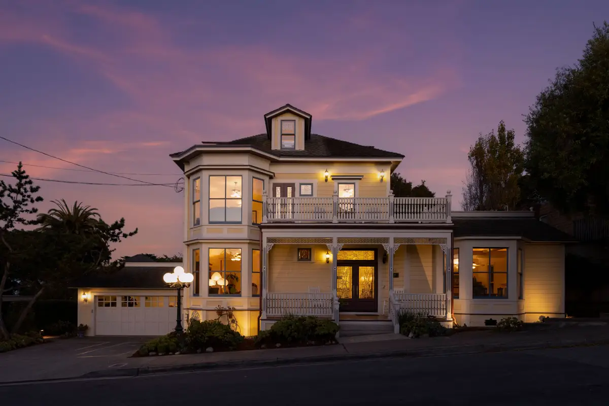 131 7th Street, Pacific Grove, CA 93950 - #1