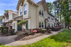401 Bracknell Arch #E, Chesapeake, VA 23320 - #3