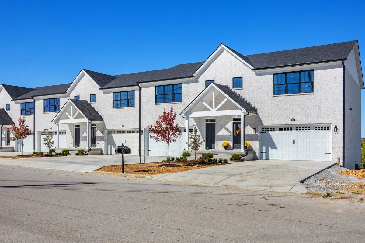 1009 Lauderdale Drive, Nicholasville, KY 40356 - Image #1