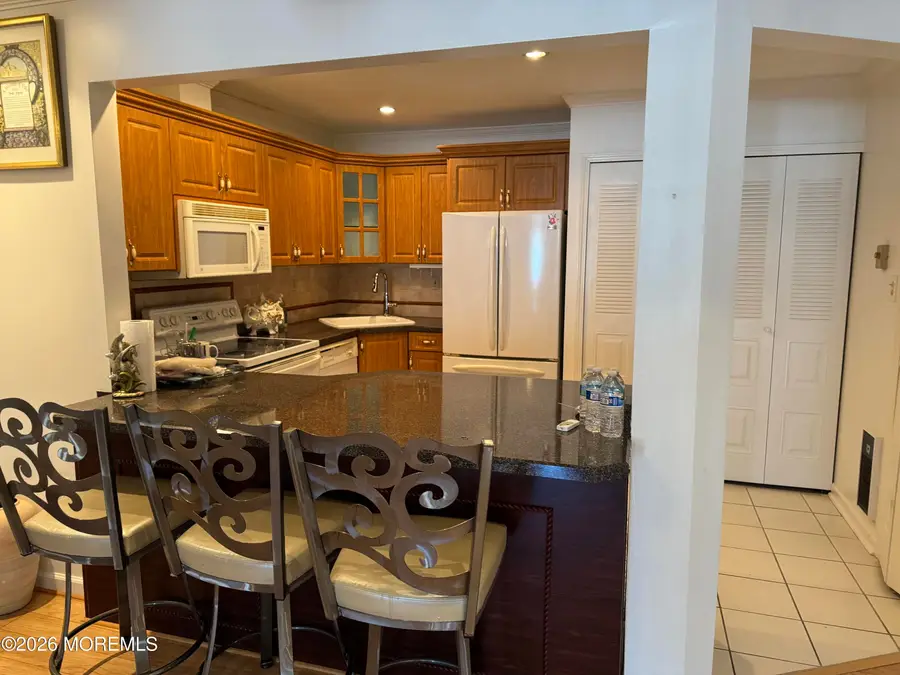 134 Amberly Drive #E, Manalapan, NJ 07726 - #2