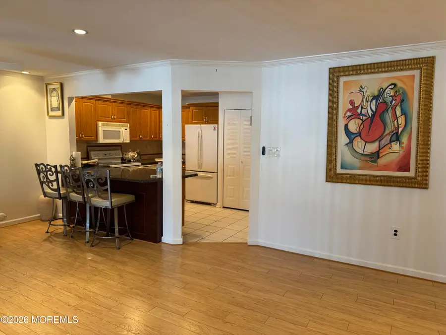 134 Amberly Drive #E, Manalapan, NJ 07726 - #3