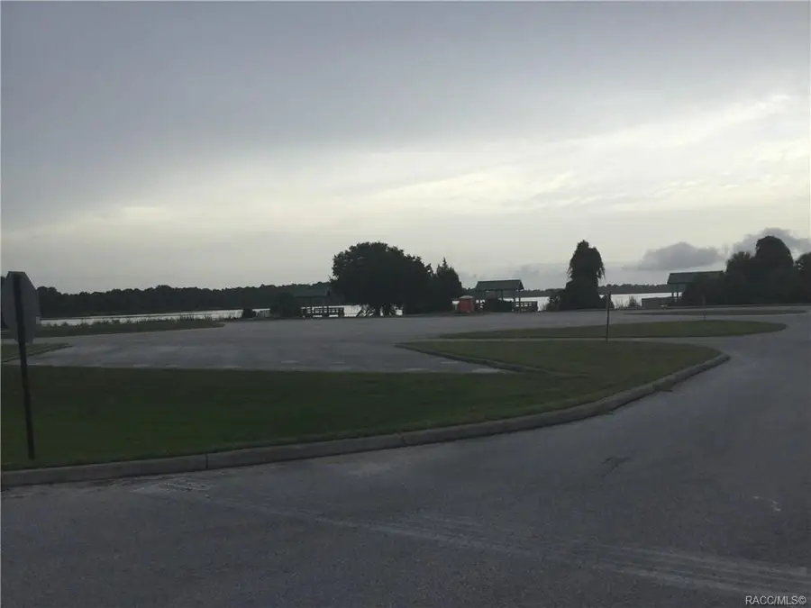 8585 N Maple Avenue, Crystal River, FL 34428 - Image #3