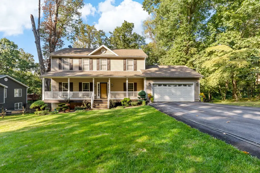 33 Caesar Rd, Harpers Ferry, WV 25425 - Image #2