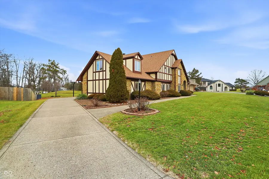 3188 Fairway Court, Greenwood, IN 46143 - Image #2