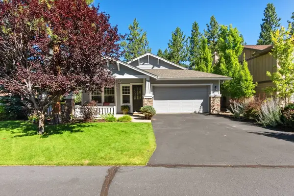 61417 Cultus Lake Court, Bend, OR 97702