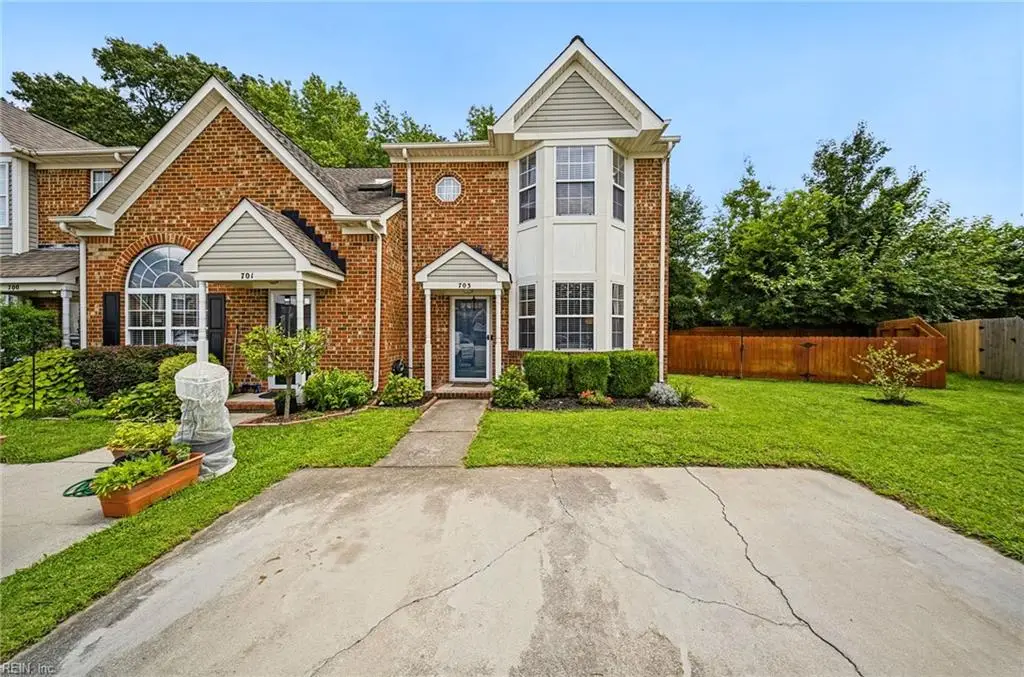 703 Hunters Quay, Chesapeake, VA 23320 - #1