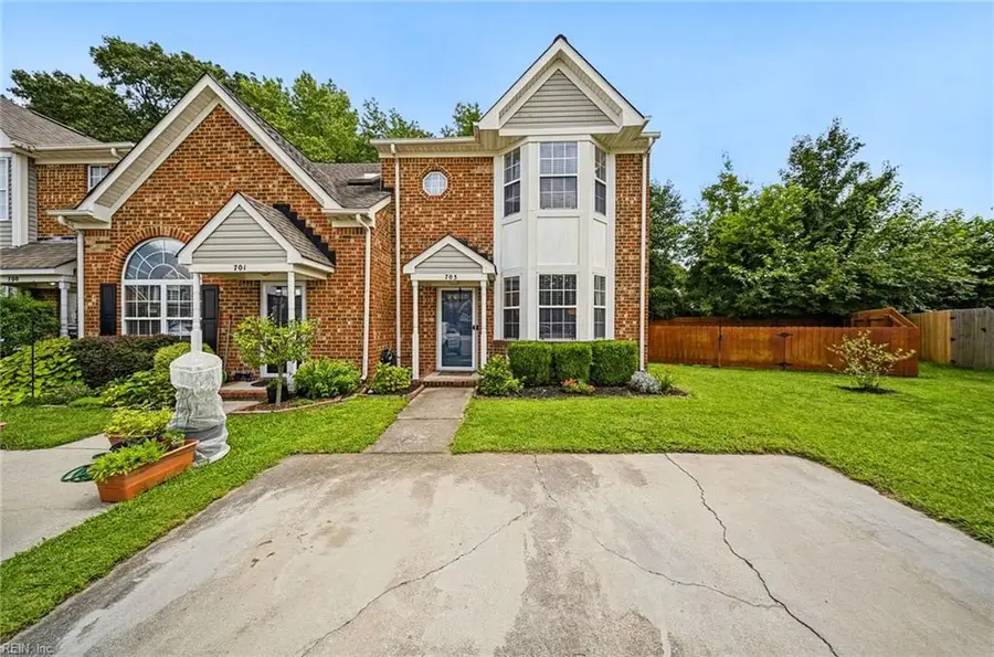 703 Hunters Quay, Chesapeake, VA 23320 - #2