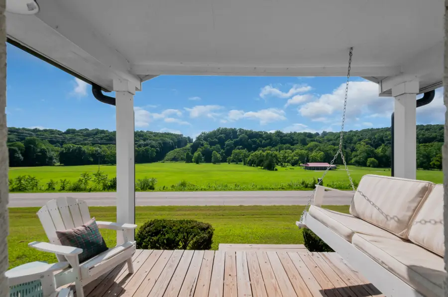 425 E Piney Rd, Dickson, TN 37055 - #3
