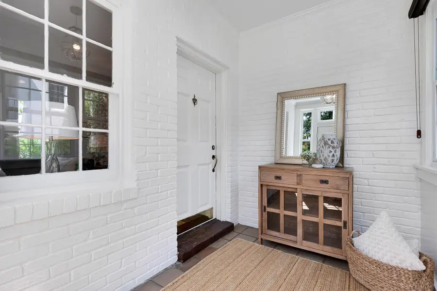 2710 S Joyce St, Arlington, VA 22202 - #3
