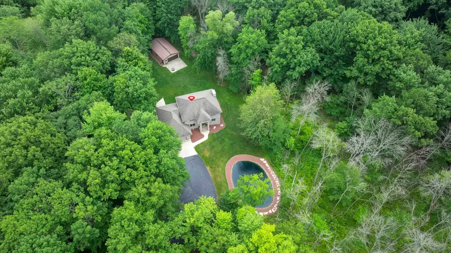 4544 Crooked Creek Lane, Hobart, WI 54155 - #3