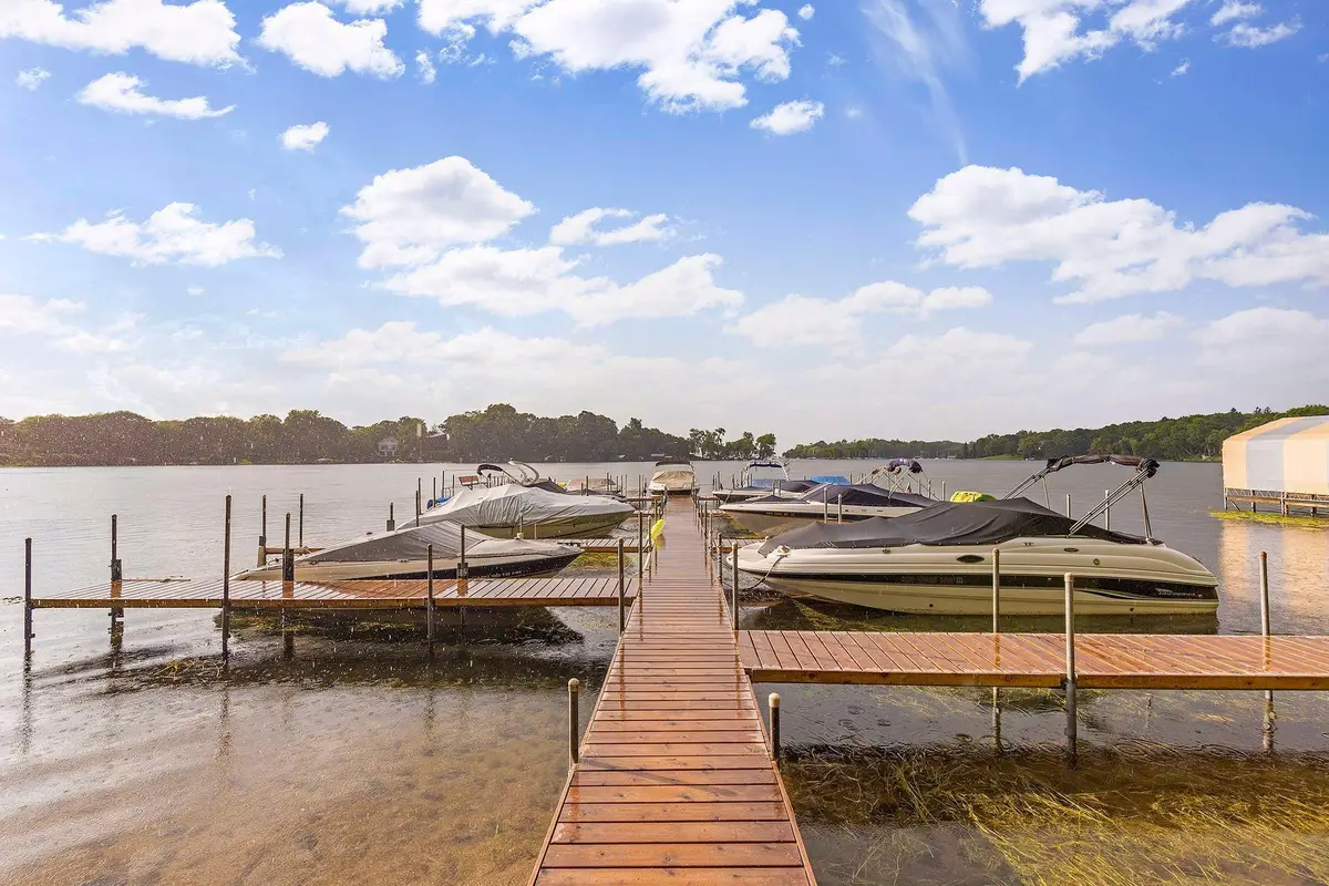 4360 Chimo East Street, Wayzata, MN 55391 - #1