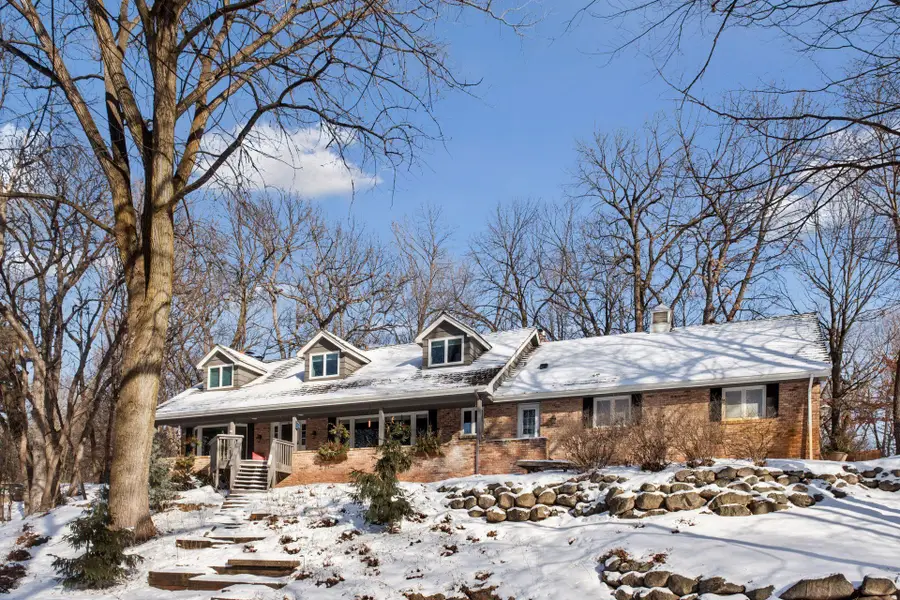 4360 Chimo East Street, Wayzata, MN 55391 - #2