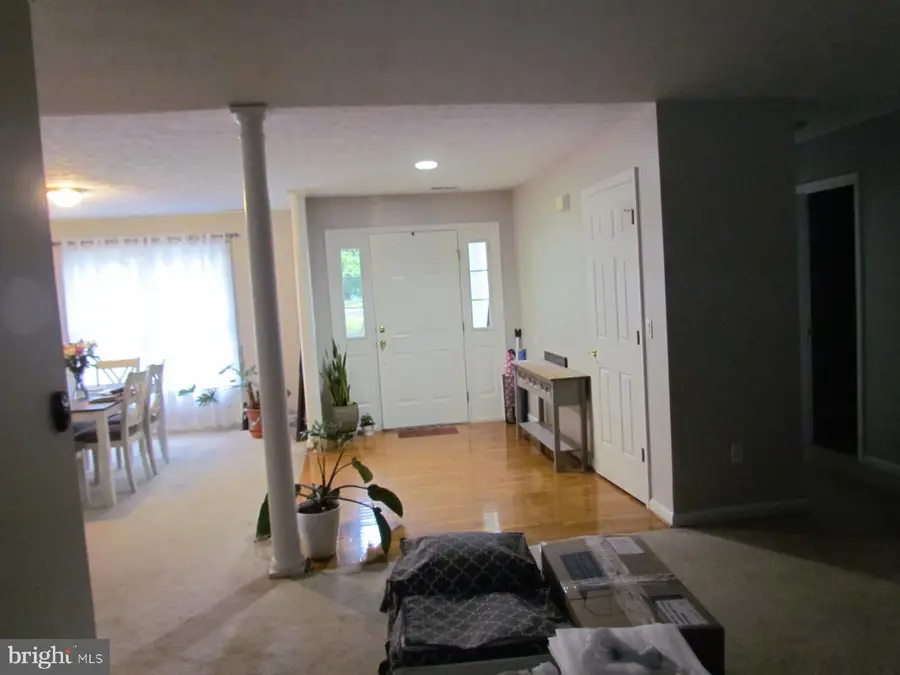 23240 Willow Creek Way, California, MD 20619 - Image #3