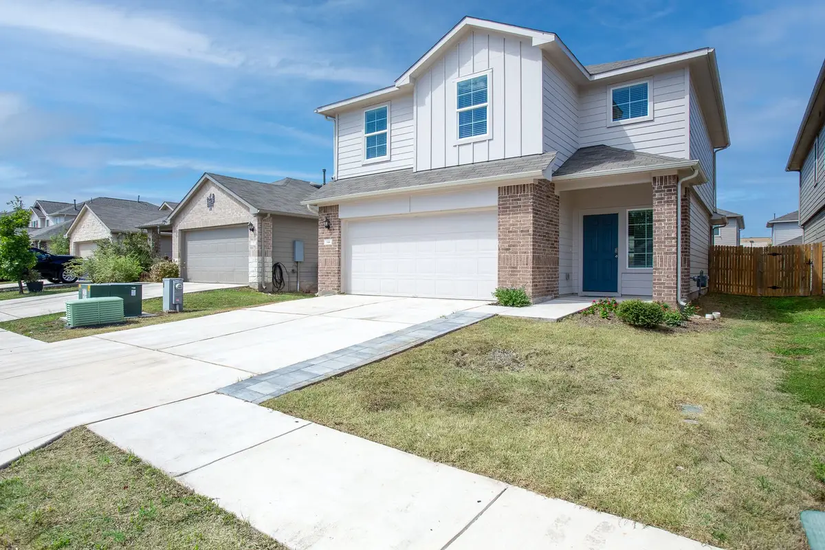 144 Harvest Creek Dr, Uhland, TX 78640 - #1