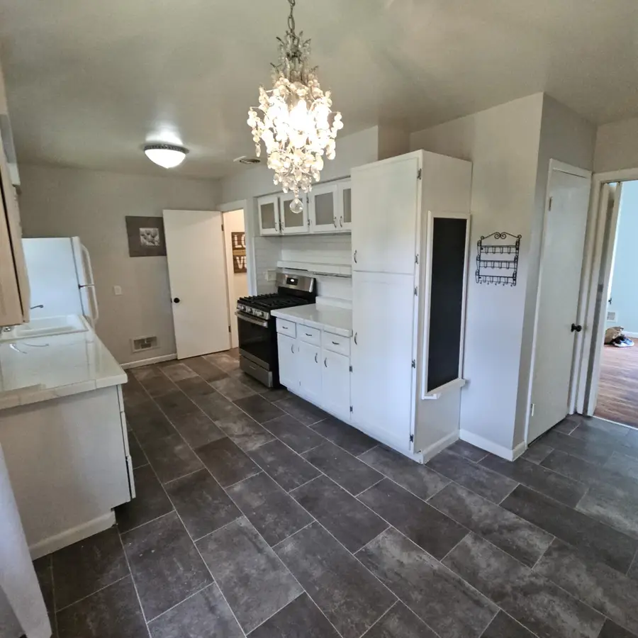 4709 Burgis Avenue Se, Grand Rapids, MI 49508 - Image #3