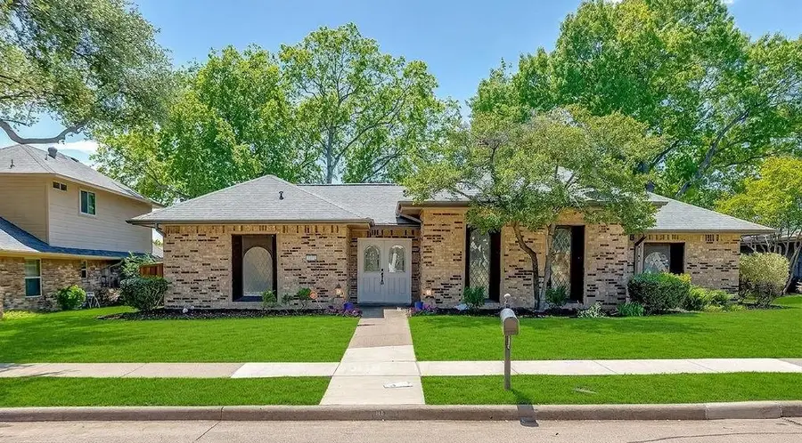 1005 Nottingham Drive, Carrollton, TX 75007 - #2