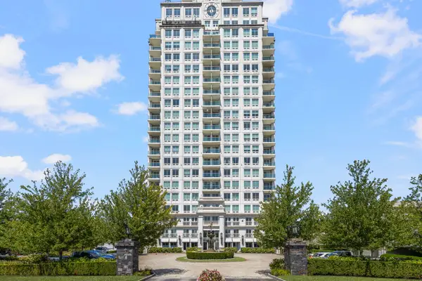 1 Tower Drive #101, Portsmouth, RI 02871