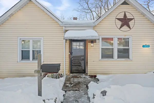 1400 Nurnath Street, Braddock Hills, PA 15221