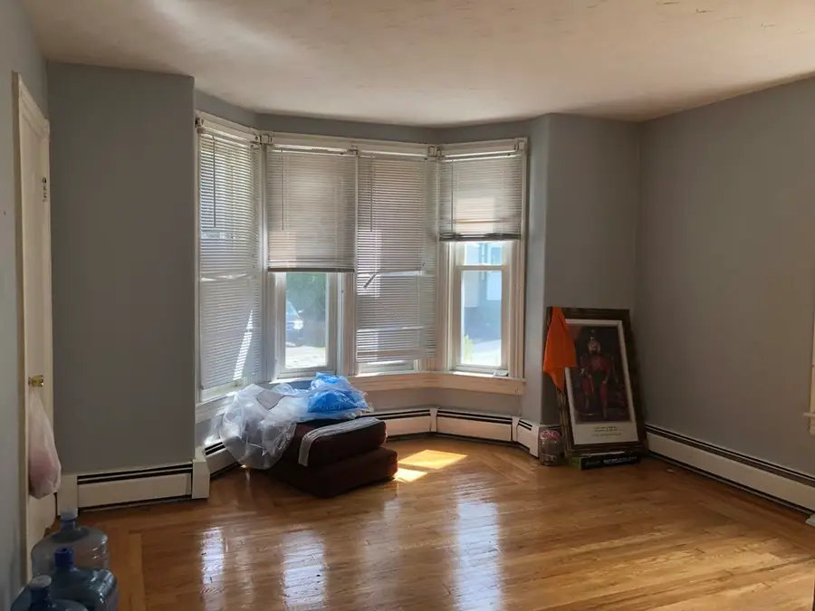 12 Sanford Ave , 1, Cumberland, RI 02864 - #2