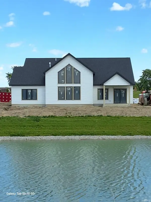 5173 Meadowlark Lane, Woodburn, IN 46797