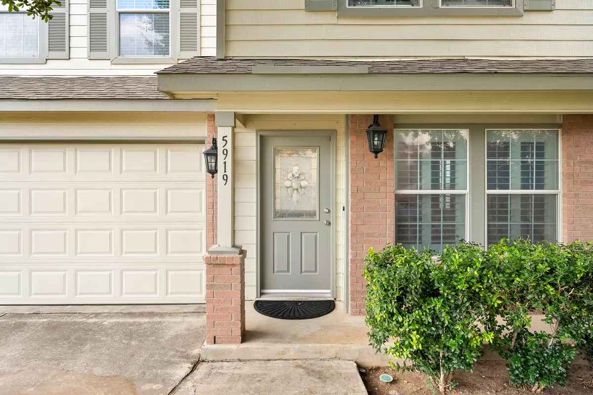 5919 Barton Howl, San Antonio, TX 78249 - Image #1