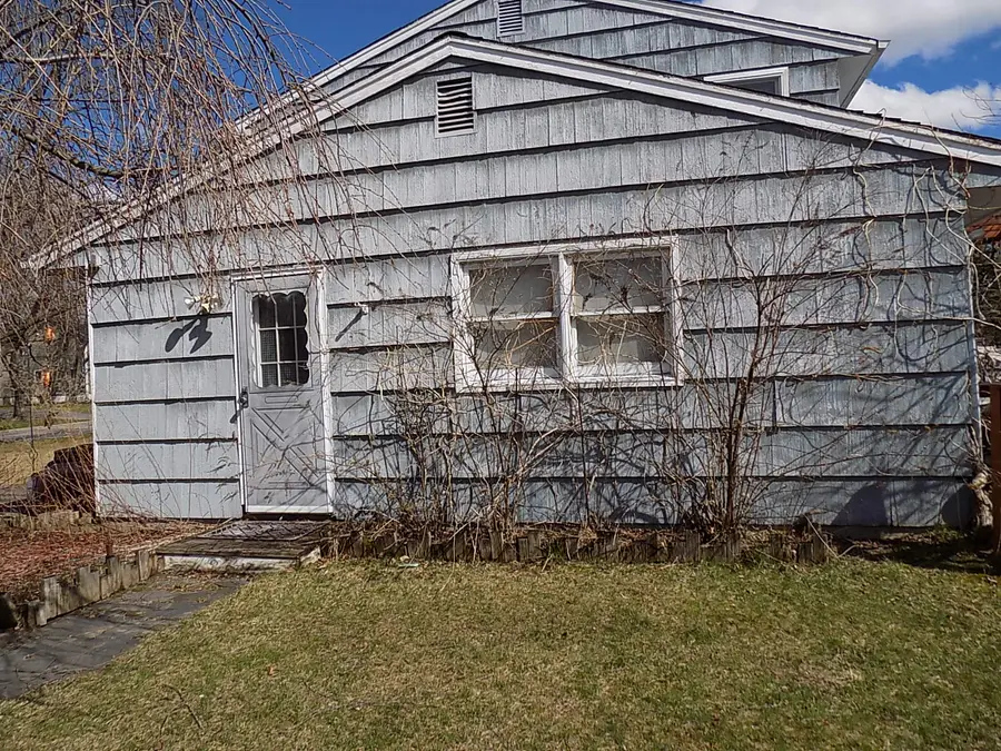 9 Baxter Place, Pequannock, NJ 07440 - #3