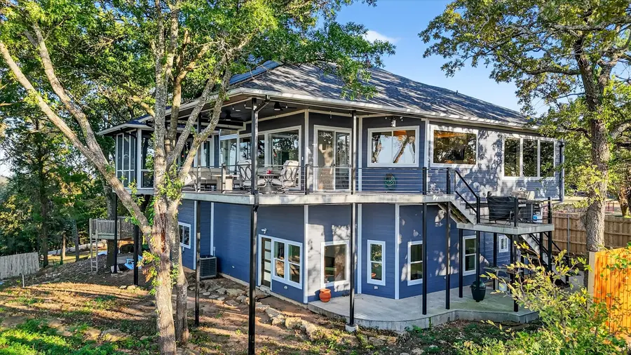 258 Lou Sand Hill Road, Pottsboro, TX 75076 - Image #2