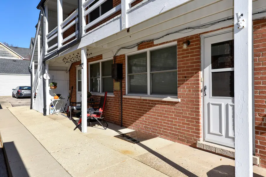 44 W Washington Street , 1A, Palatine, IL 60067 - #3
