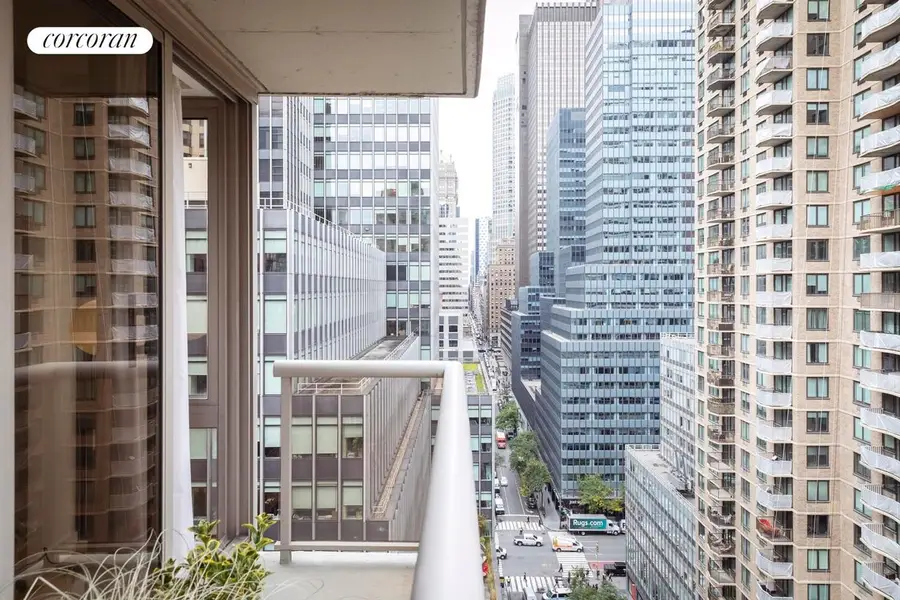 234 E 46th Street #604, Manhattan, NY 10017 - #3