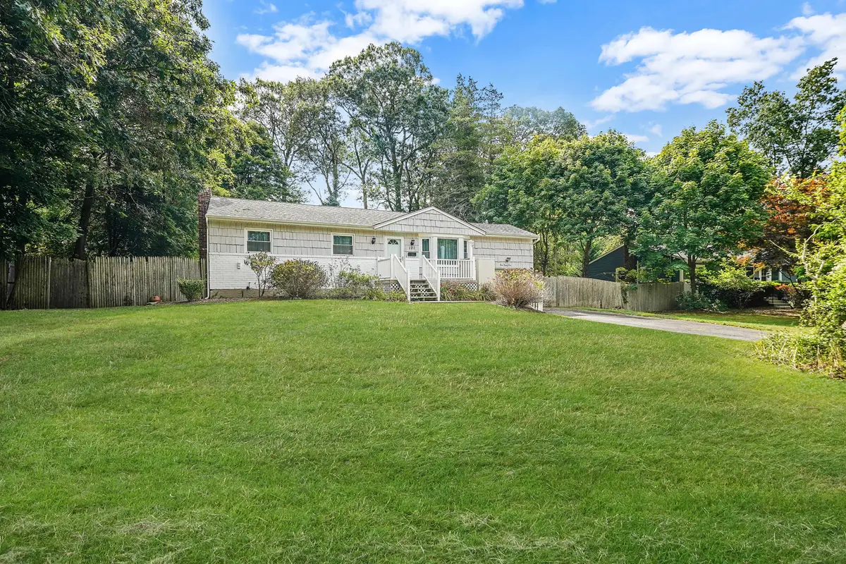 121 Foxdale Lane, Port Jefferson, NY 11777 - #1