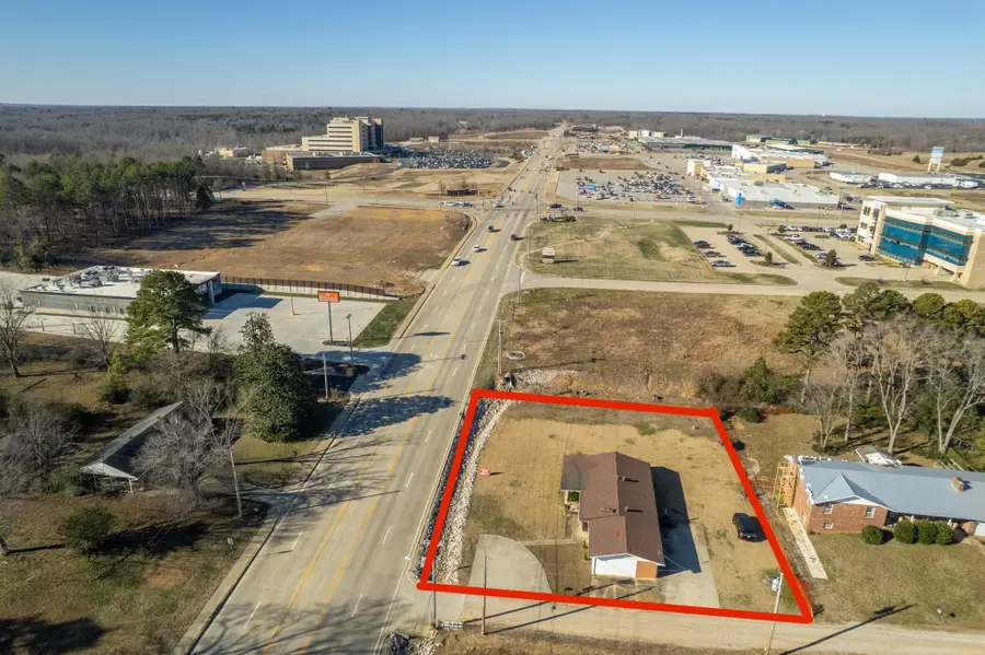 2911 Oak Grove Road, Poplar Bluff, MO 63901 - #3