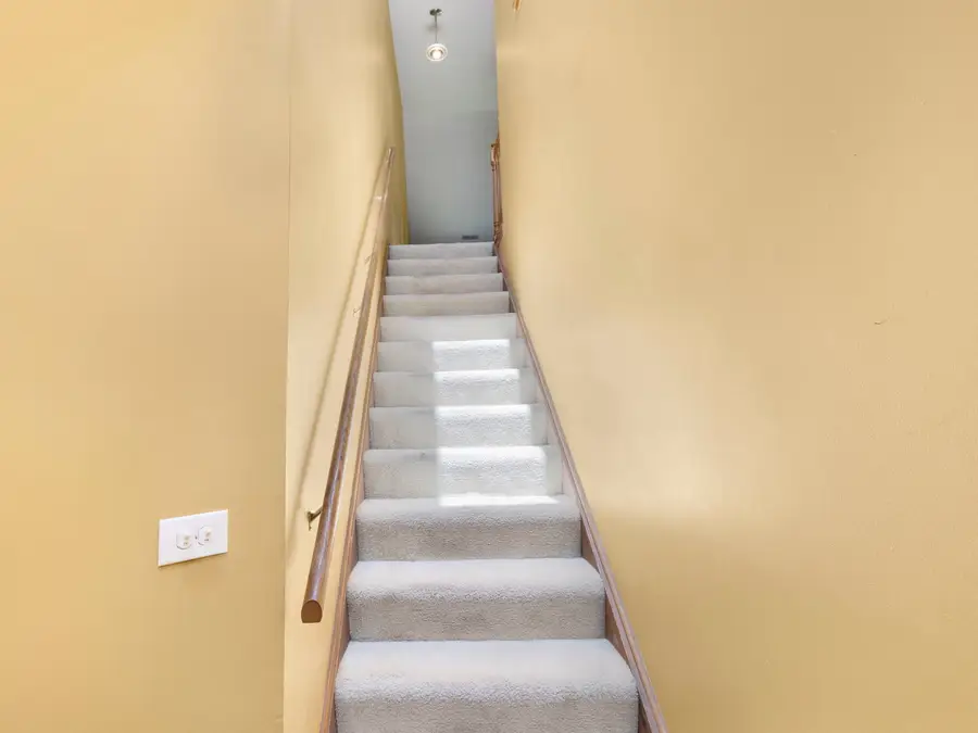 26 Tyler Court #B, Streamwood, IL 60107 - #2