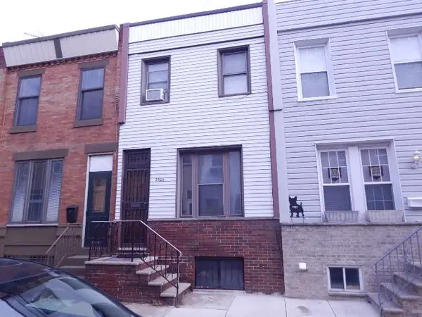 2525 S Juniper St, PHILADELPHIA, PA 19148