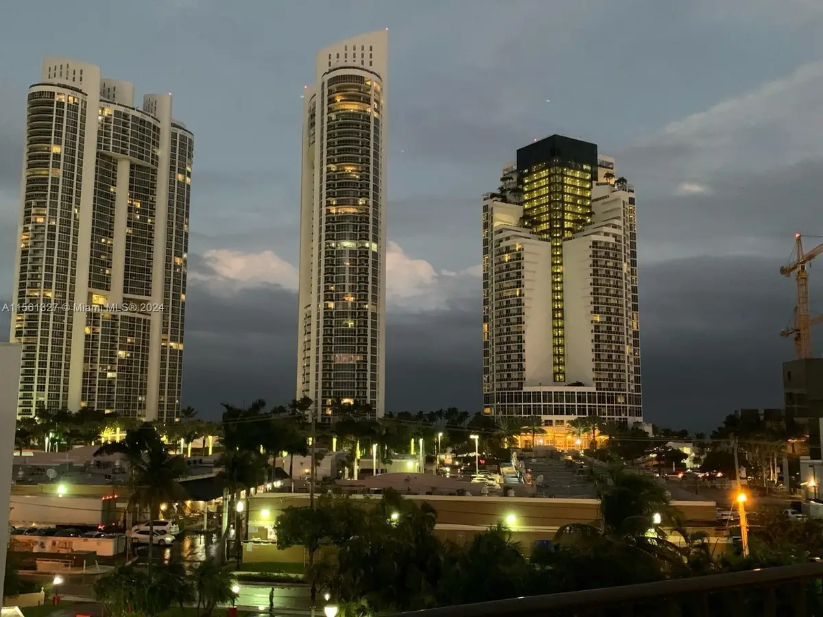 250 181st Dr #406, Sunny Isles Beach, FL 33160 - #1
