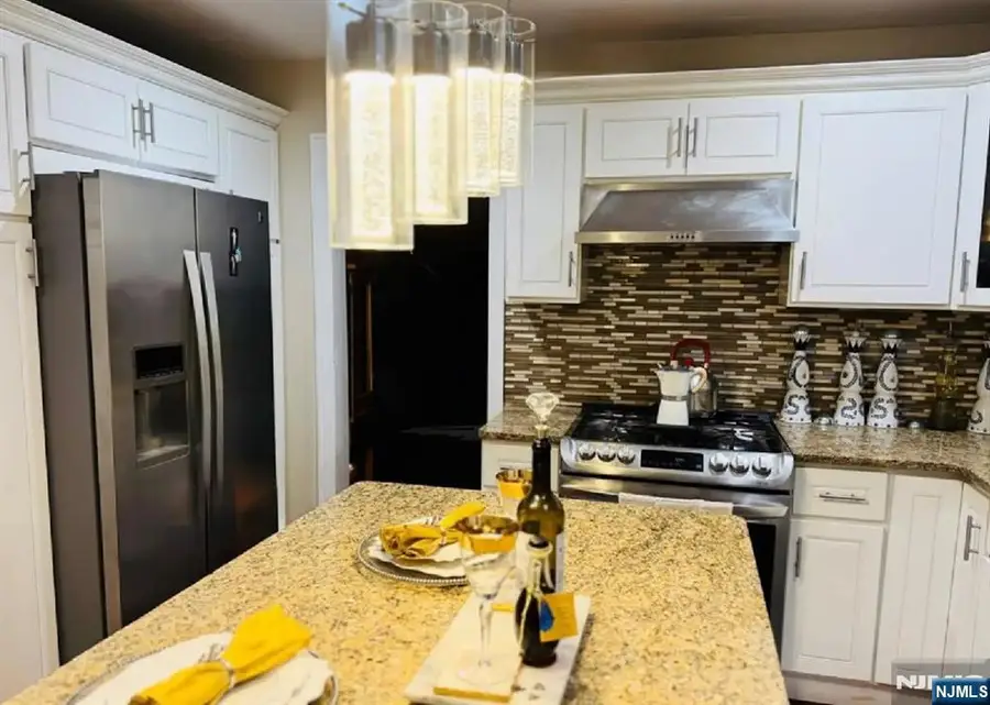 419-421 19th Avenue, Paterson, NJ 07504 - #3