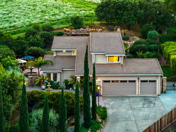 3207 Swiss Court, Napa, CA 94558