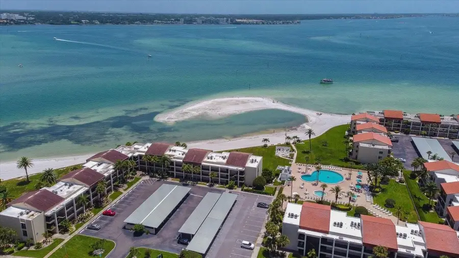 855 BAYWAY BOULEVARD #806, Clearwater Beach, FL 33767 - Image #3